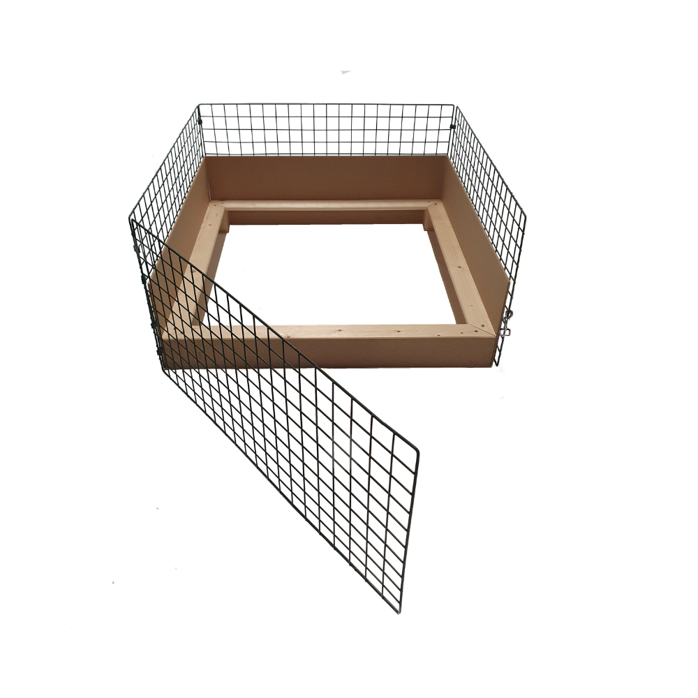 1m x 1m Whelping Box Including Timber Insert.