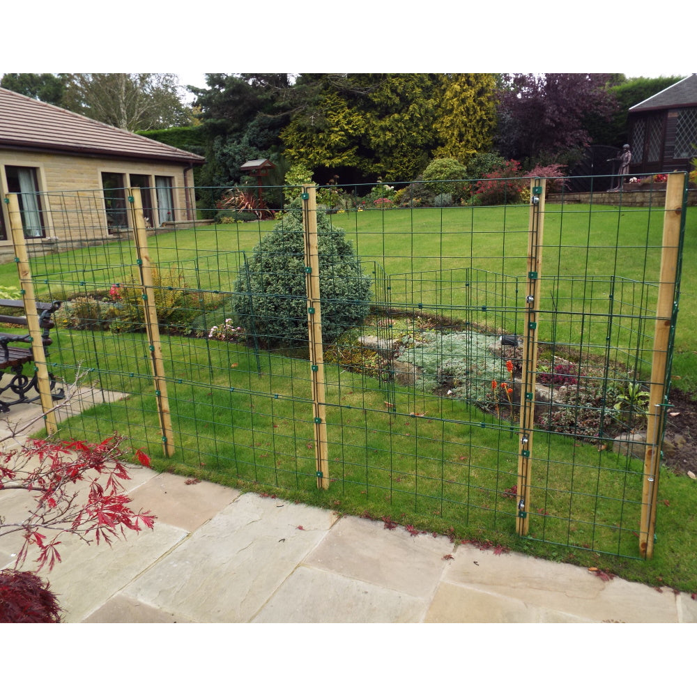 1.5m High Outdoor Mesh Panel Fence – Ideal for All Dogs
