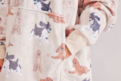 Luxury Spaniel Print Oversized Sherpa Hoodie Blanket