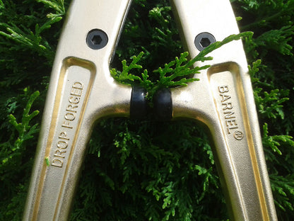 Barnel Hedge Shears with Wavy Edged Blade B1010L