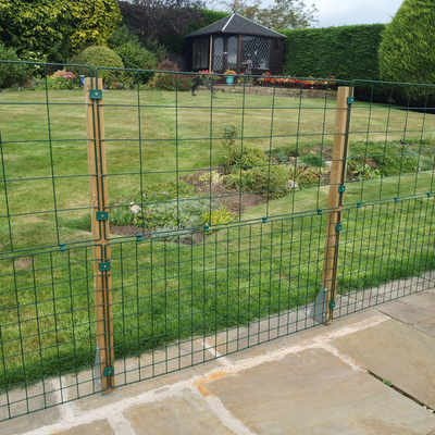 Permanent Dog Fence for Patios & Concrete – Standard Mesh – 1m or 1.5m High